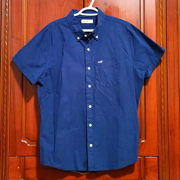 Hollister Navy Blue Short Sleeve - Picture 1 of 2